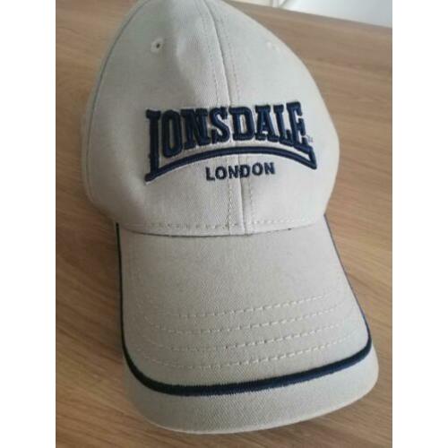 Lonsdale pet nieuw