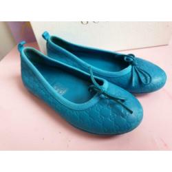 Gucci schoenen maat 28