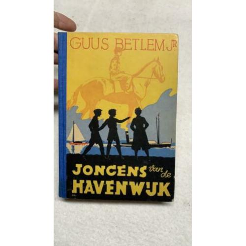 Oud boek Jongens van de Havenwijk door Guus Betlem