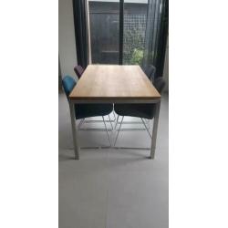 Eikenblad met rvs onderstel eettafel 160x90