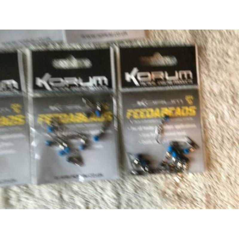 adv 119 / NIEUW set 7 pakjes feedabeats KORUM