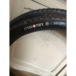 Maxxis setje crossmark buitenbanden