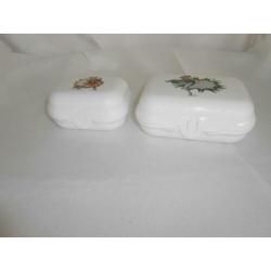 T347 Twee smartclipdoosjes. Mini en klein met supervrouw