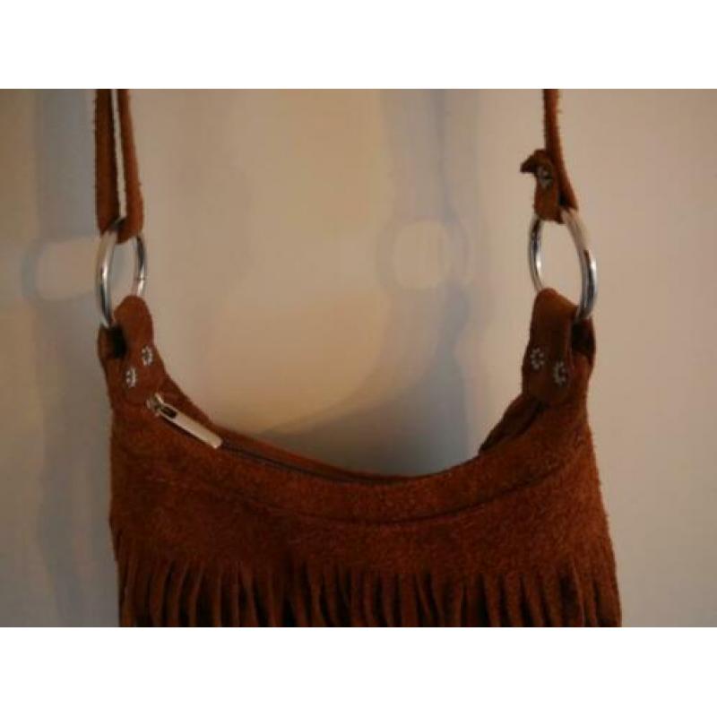 Suede schoudertasje / handtas met franjes