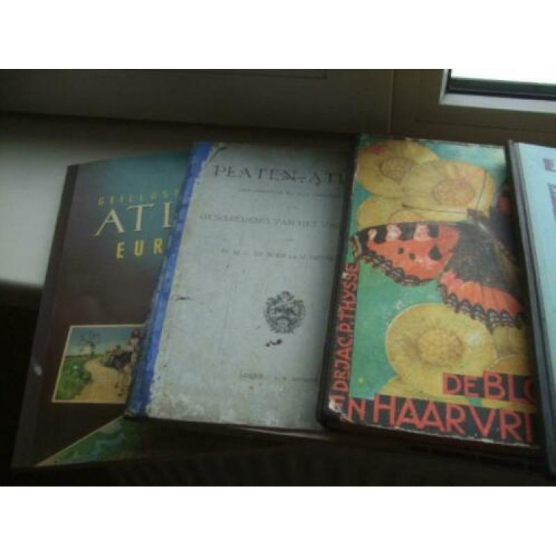 Diverse oude Verkade albums en landen boeken