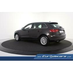 Audi A3 Sportback 1.6 TDI *Navigatie*Cruise Control*Alarm*