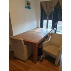 teak houten tafel