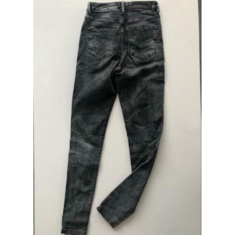 Jeans Seven Sisters maat 23 valt als 176