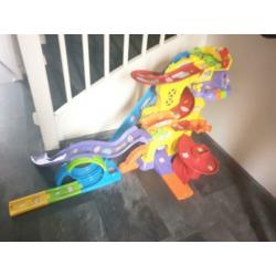 Zgan super grote stuntbaan TOET TOET
