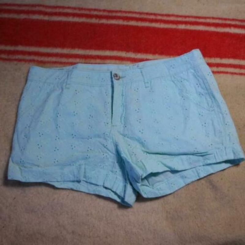 Licht-blauwe korte broek.Stiksel.Mt 38.Merk Denim & Co
