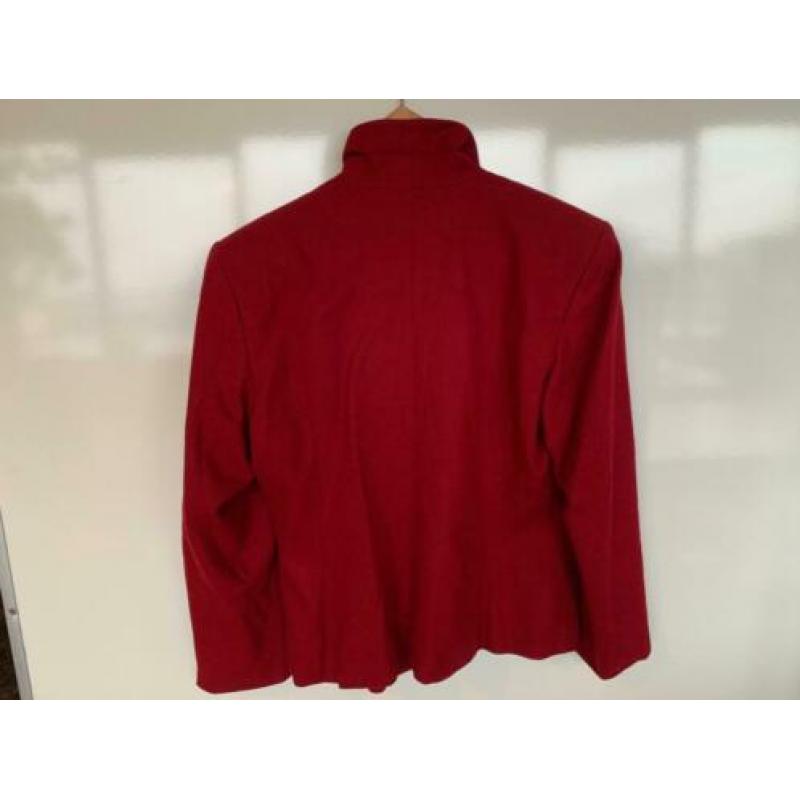 prachtig diep rood jasje van Pauw Amsterdam maat 3 vintage
