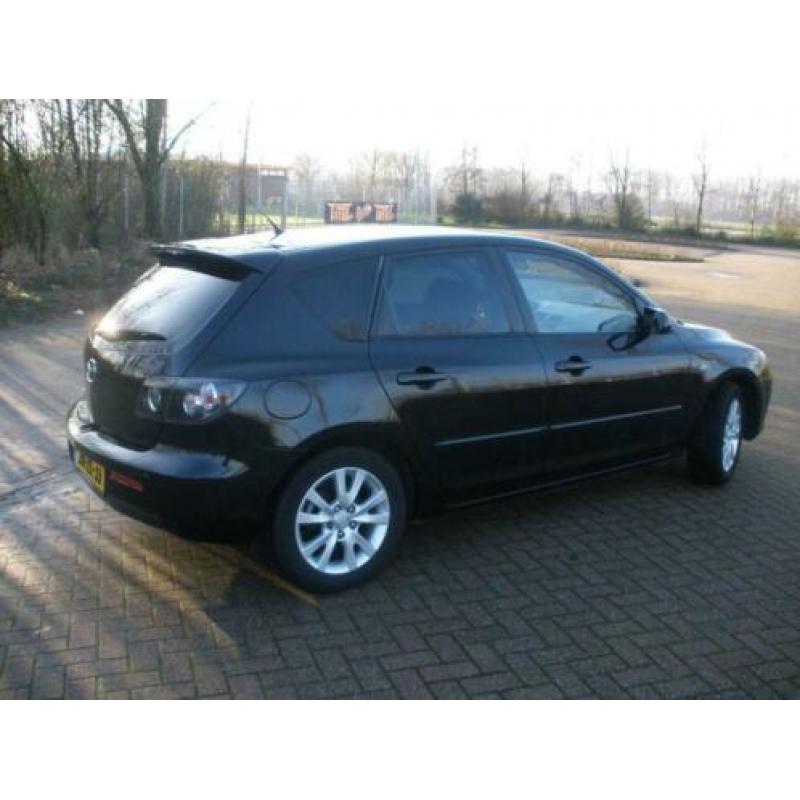 Mazda 3 1.6 S-VT Sense Executive