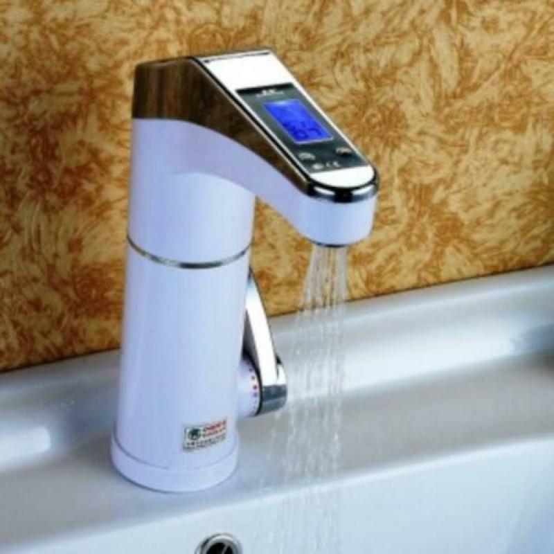 Te koop volop warm water op de boot zeer zuinig@
