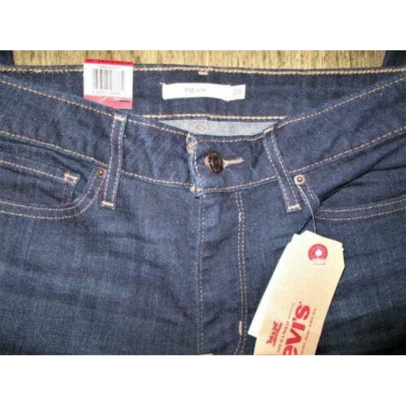 LEVIS ! 712 Slim jeans mt 28.Nieuw.