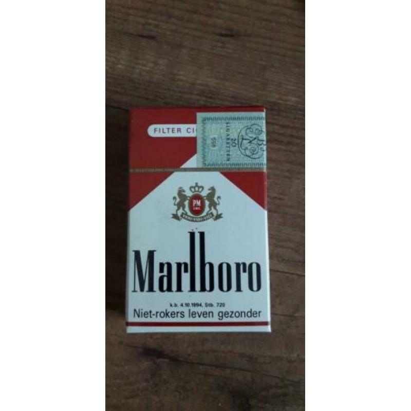 Philip Morris Malboro collectors item aansteker + origenele