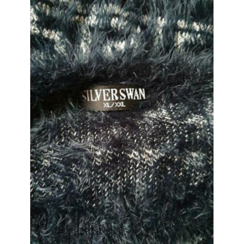 Superzacht truitje mt M Silverswan