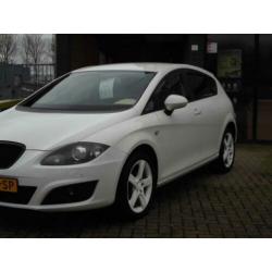 Seat Leon 1.8 TFSI Style AUTOMAAT DSG 7 BAK 3 MA GARANTIE