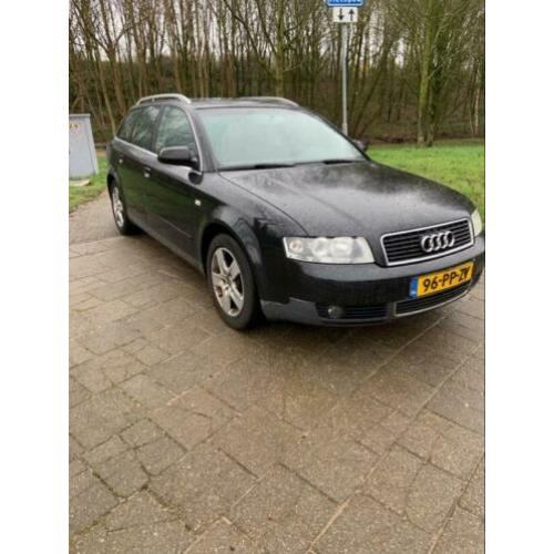 Audi A4 1.9 TDI Avant 96KW AUT 2004 Zwart