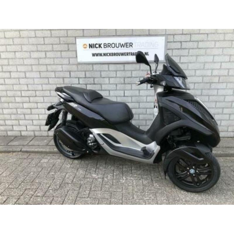 Piaggio 300 LT MP3 Yourban 12 x MP3 Yourban op voorraad
