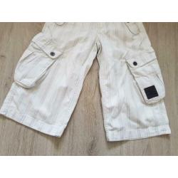 Esprit korte broek maat 128/134
