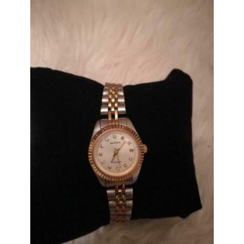 Dames horloges in de aanbieding.
