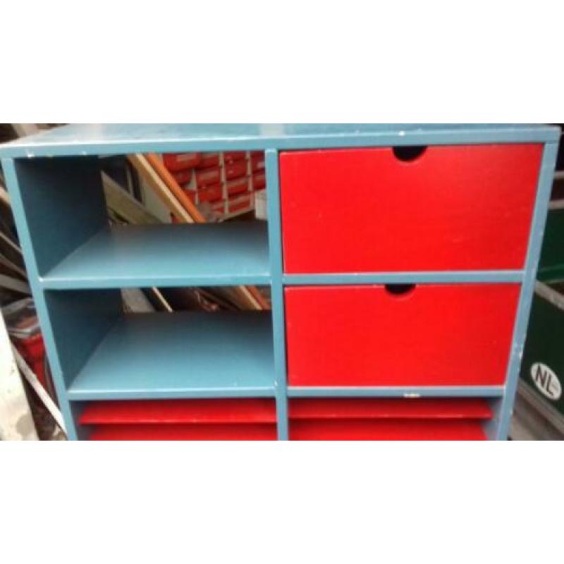 Retro roomdivider vakkenkast