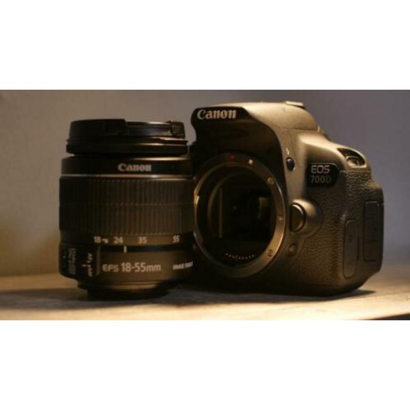 Fotocamera Canon EOS 700D (nieuwe staat)