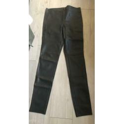 Mooie fake leather broek/legging Supertrash mt38