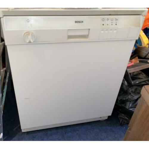 Nieuw Bosch vaatwasser br:23,5 L:33,5