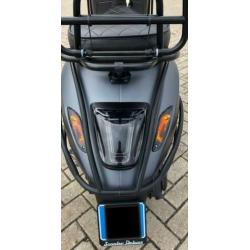 Smoke achterlicht vespa sprint!