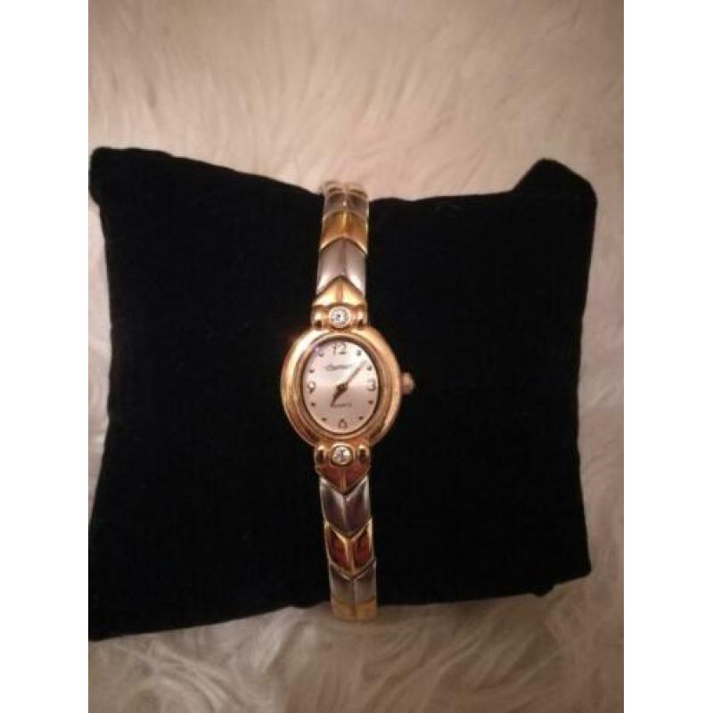 Dames horloges in de aanbieding.