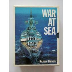 War At Sea / Richard Humble