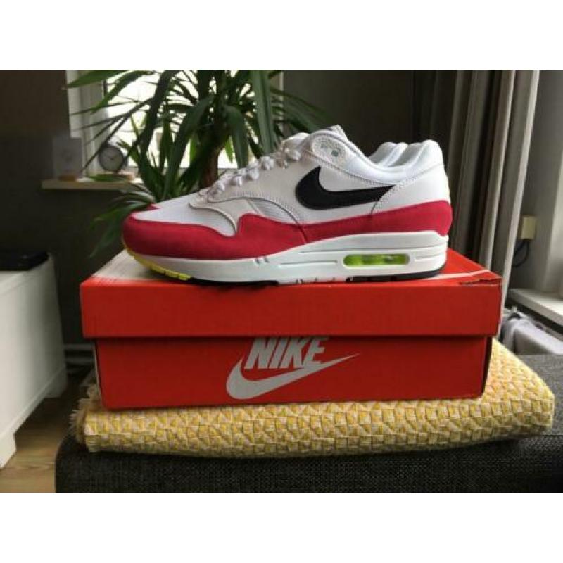 Nike air Max 1 Volt Rush 42 ds