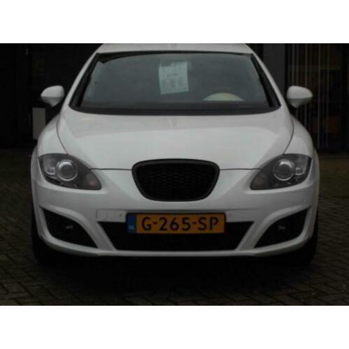 Seat Leon 1.8 TFSI Style AUTOMAAT DSG 7 BAK 3 MA GARANTIE