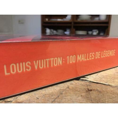 Boek Louis Vuitton :100 Malles De Légende Hutkoffer, Koffers