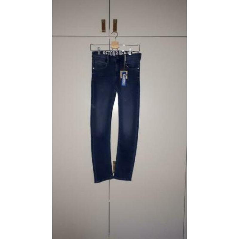 Nieuwe jeans jongens 164 Retour