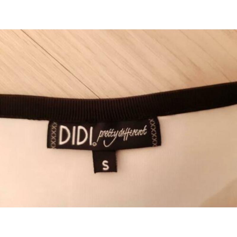 Mooi nieuw DIDI jasje ( maat S )