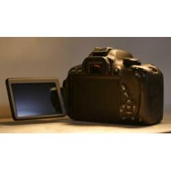 Fotocamera Canon EOS 700D (nieuwe staat)