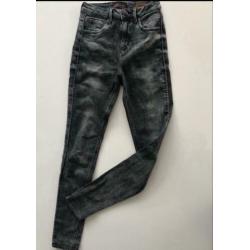 Jeans Seven Sisters maat 23 valt als 176
