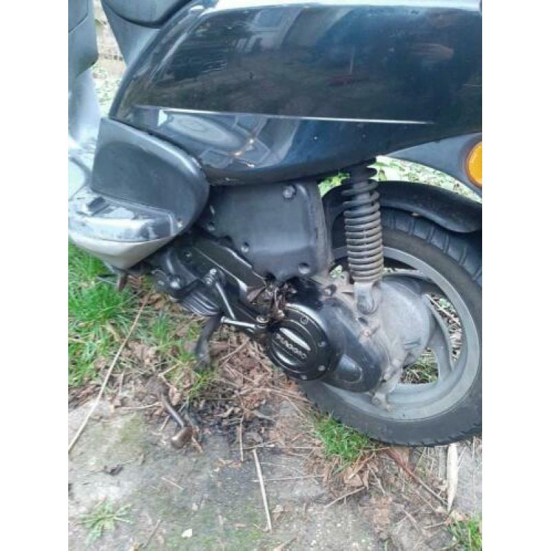 Piaggio Fly 2006 onderdelen