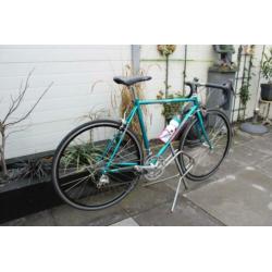 Sport/racefiets giant peleton 7600