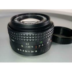 Prakticar Pentacon 50mm F1.8 prime lens