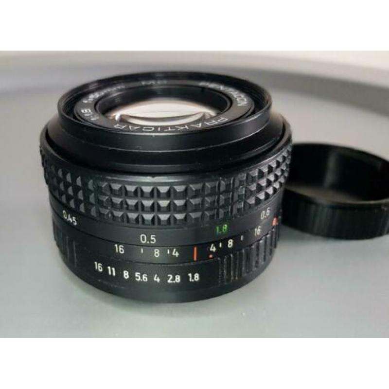 Prakticar Pentacon 50mm F1.8 prime lens