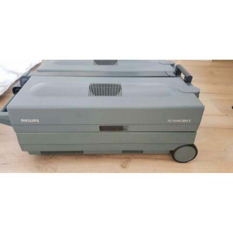 Zonnehemel Philips HB851 draagbaar met wielen