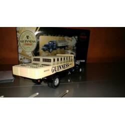 CORGI 52903 Guinness - Diamond T620 Dropside With Crates