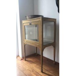 Theekastje brocante goud