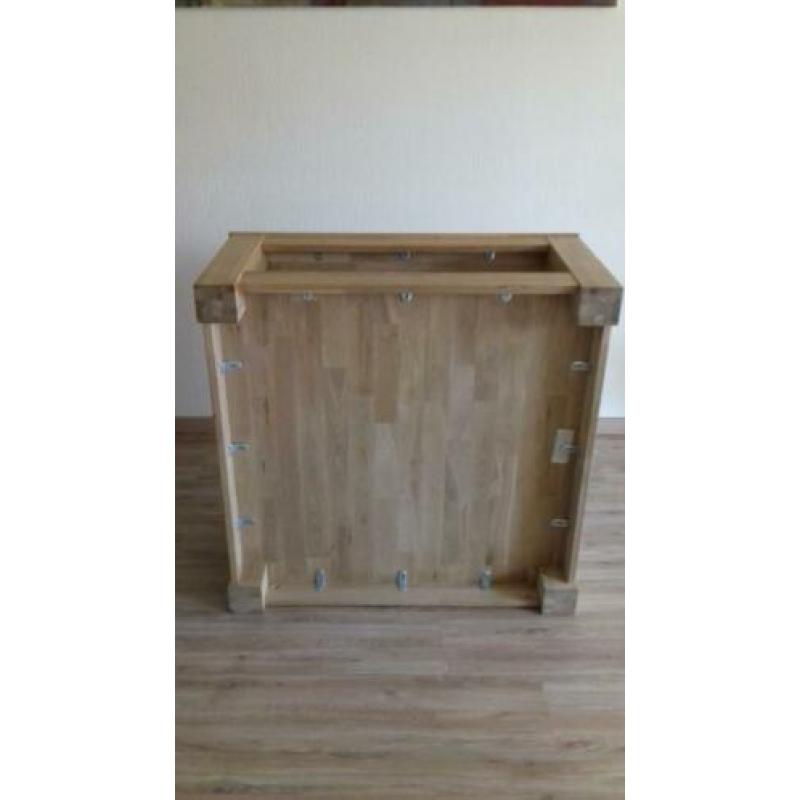 Salon tafel eikenhout ( I.Z.G.S)