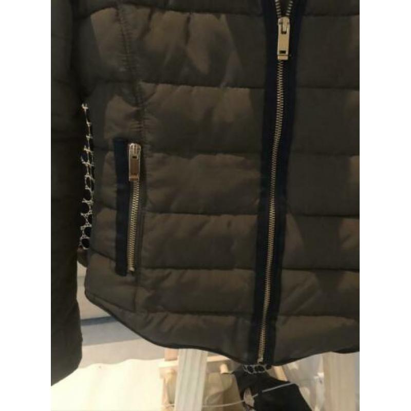 Zara donsjas donkergroen met goud maat xs