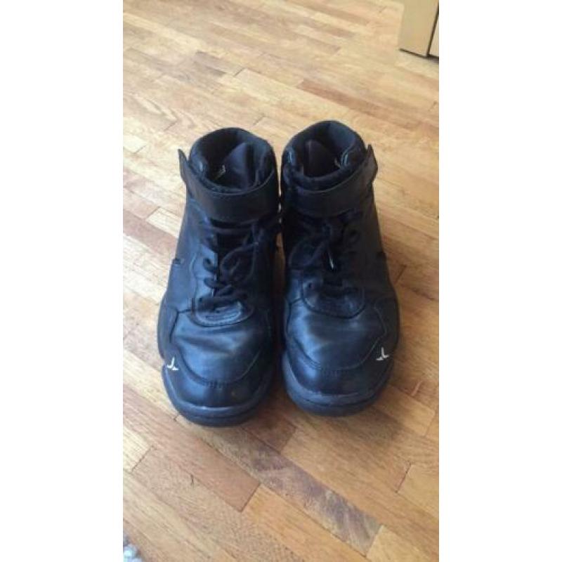 Domyos dansschoenen maat 37.