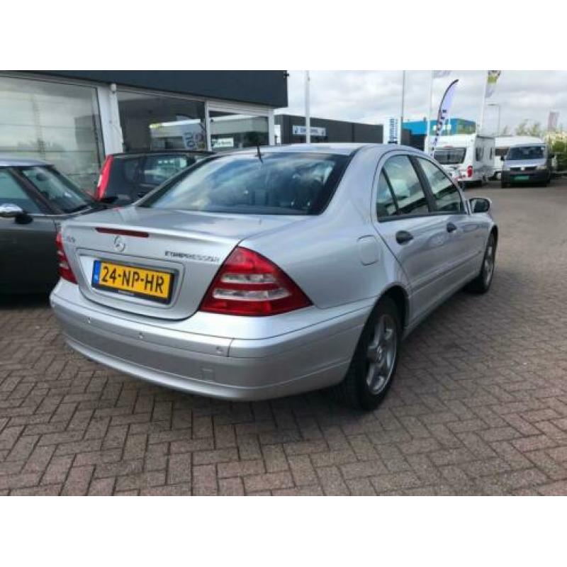 Mercedes-benz C-KLASSE 180 Kompressor NL auto Clima 136.176k